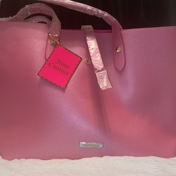 Juicy Couture Handbags - Juicy Couture tote